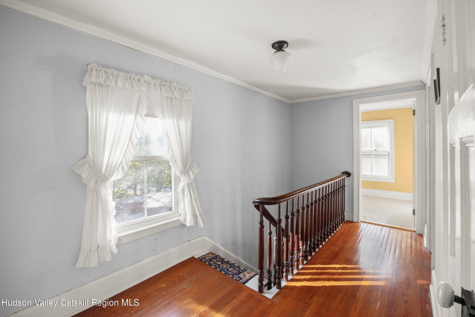 242 Main St Street Photo 15