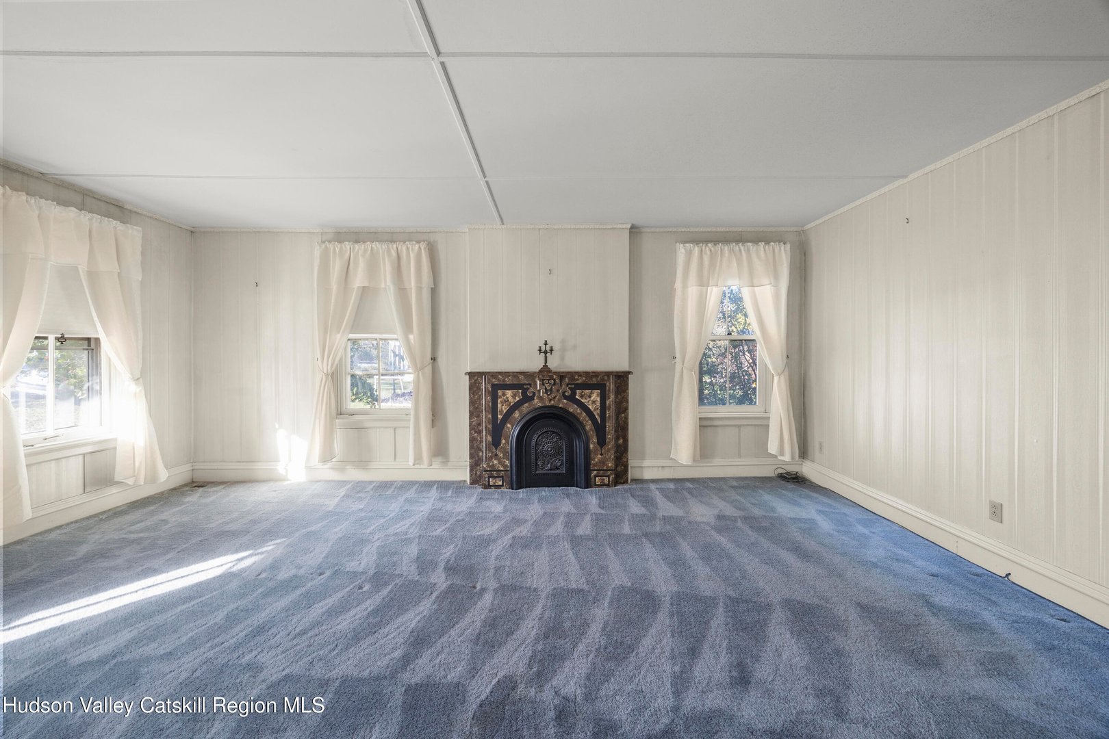 242 Main St Street Photo 12