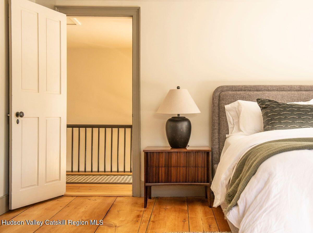 786 New York 203 Photo 16