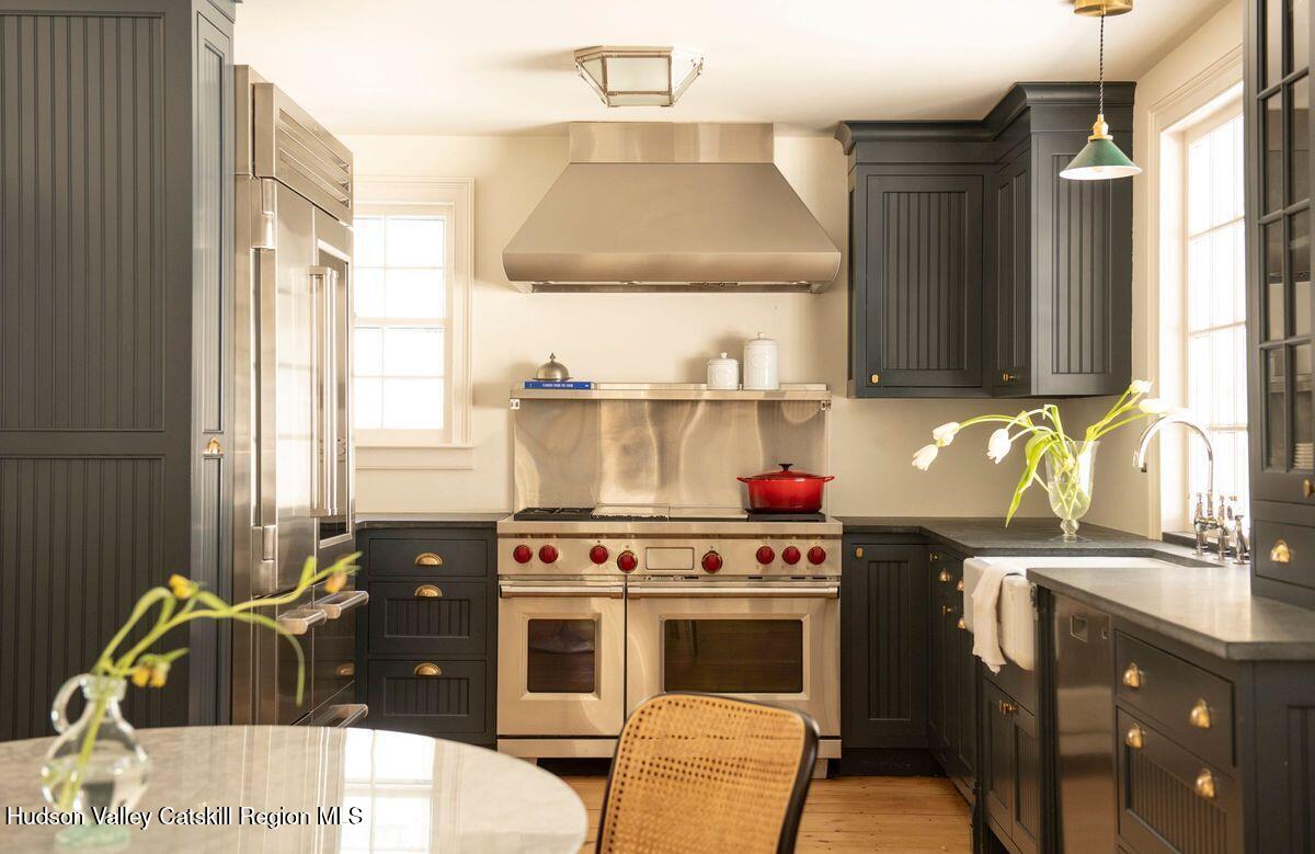 786 New York 203 Photo 7