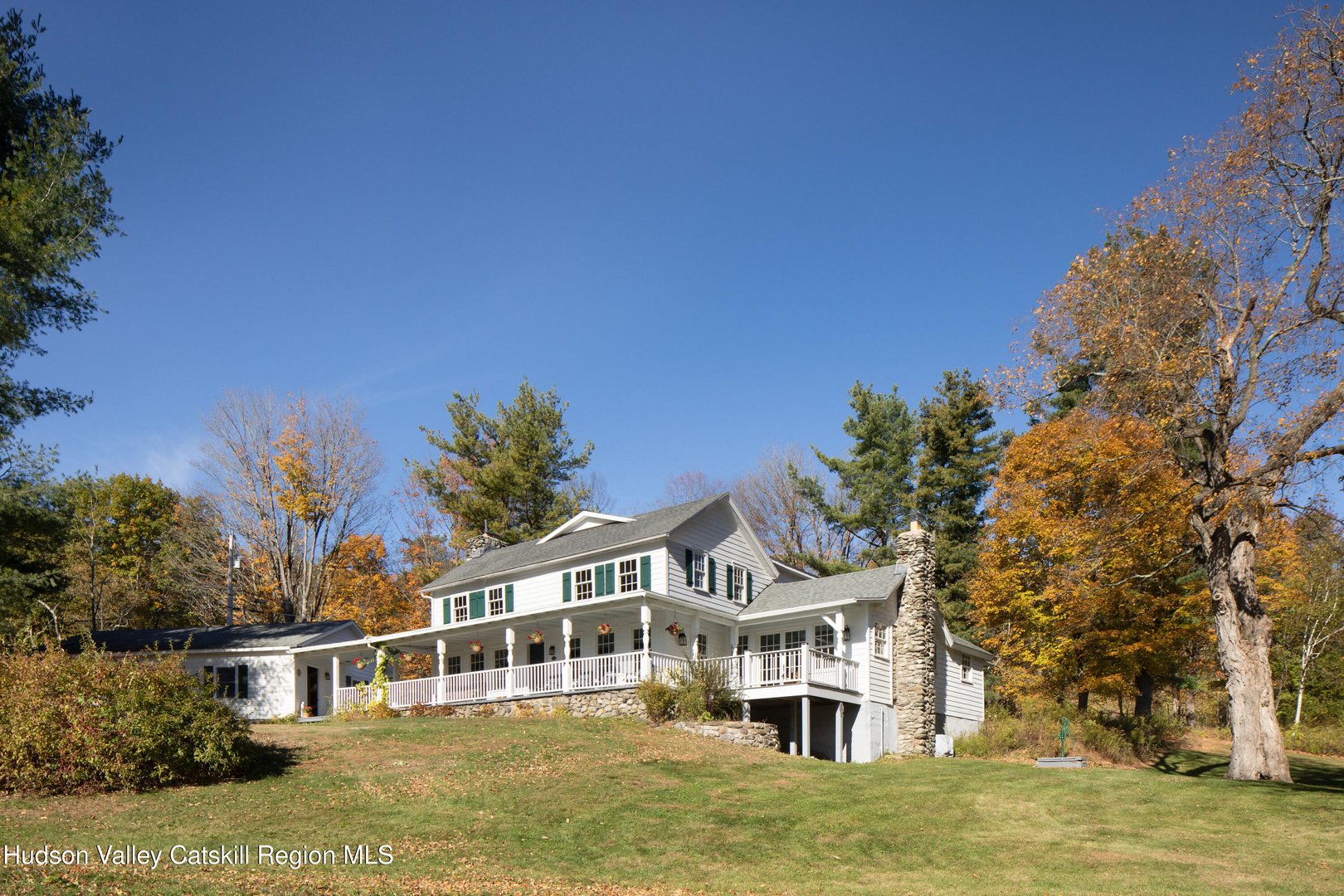 321 Tompkins Road Photo 6