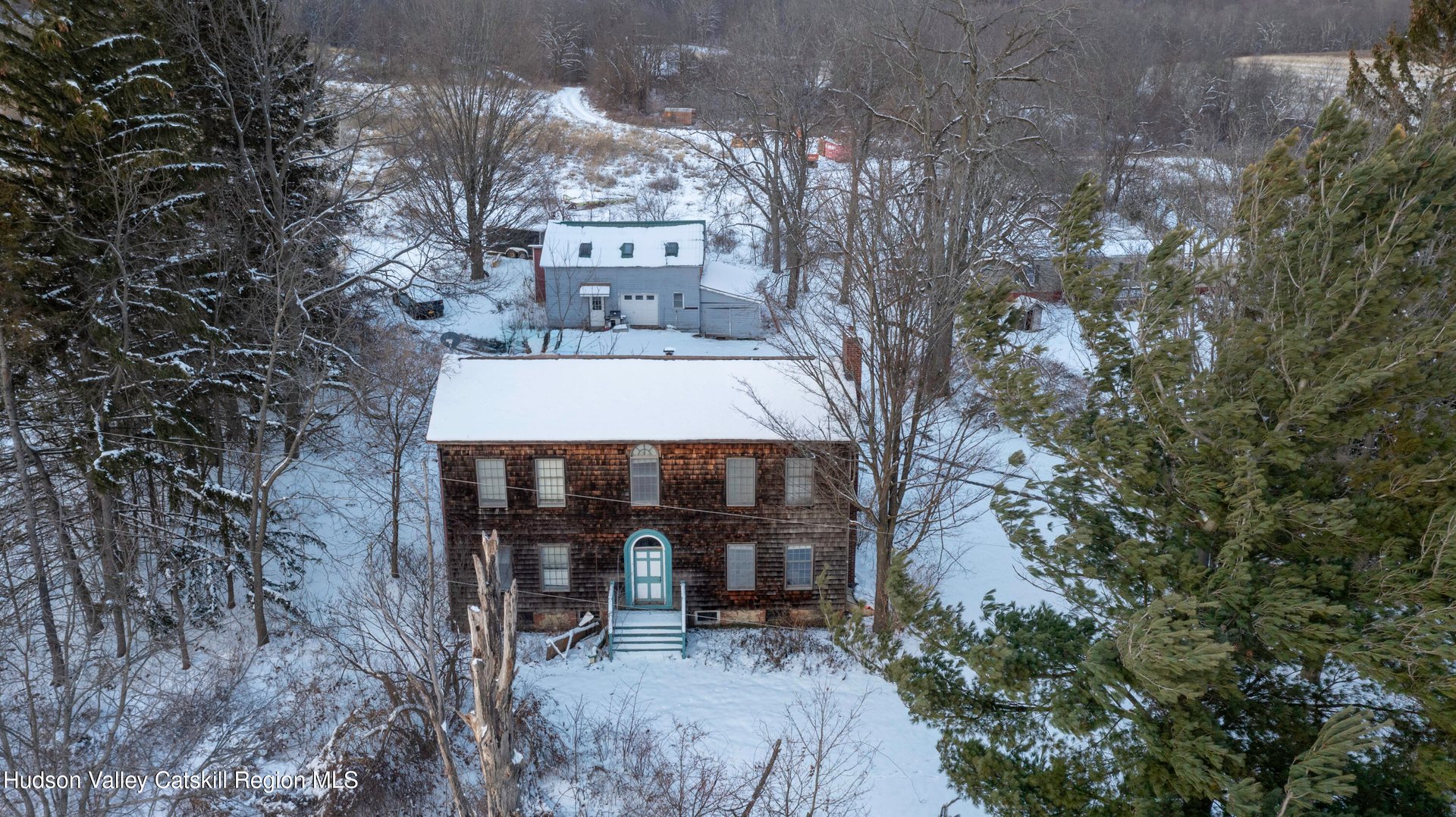 90 W End Road Photo 3