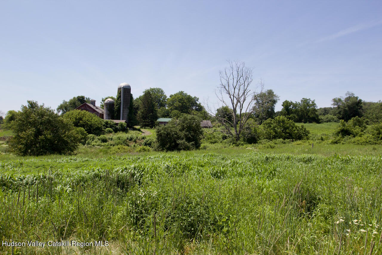 90 W End Road Photo 8