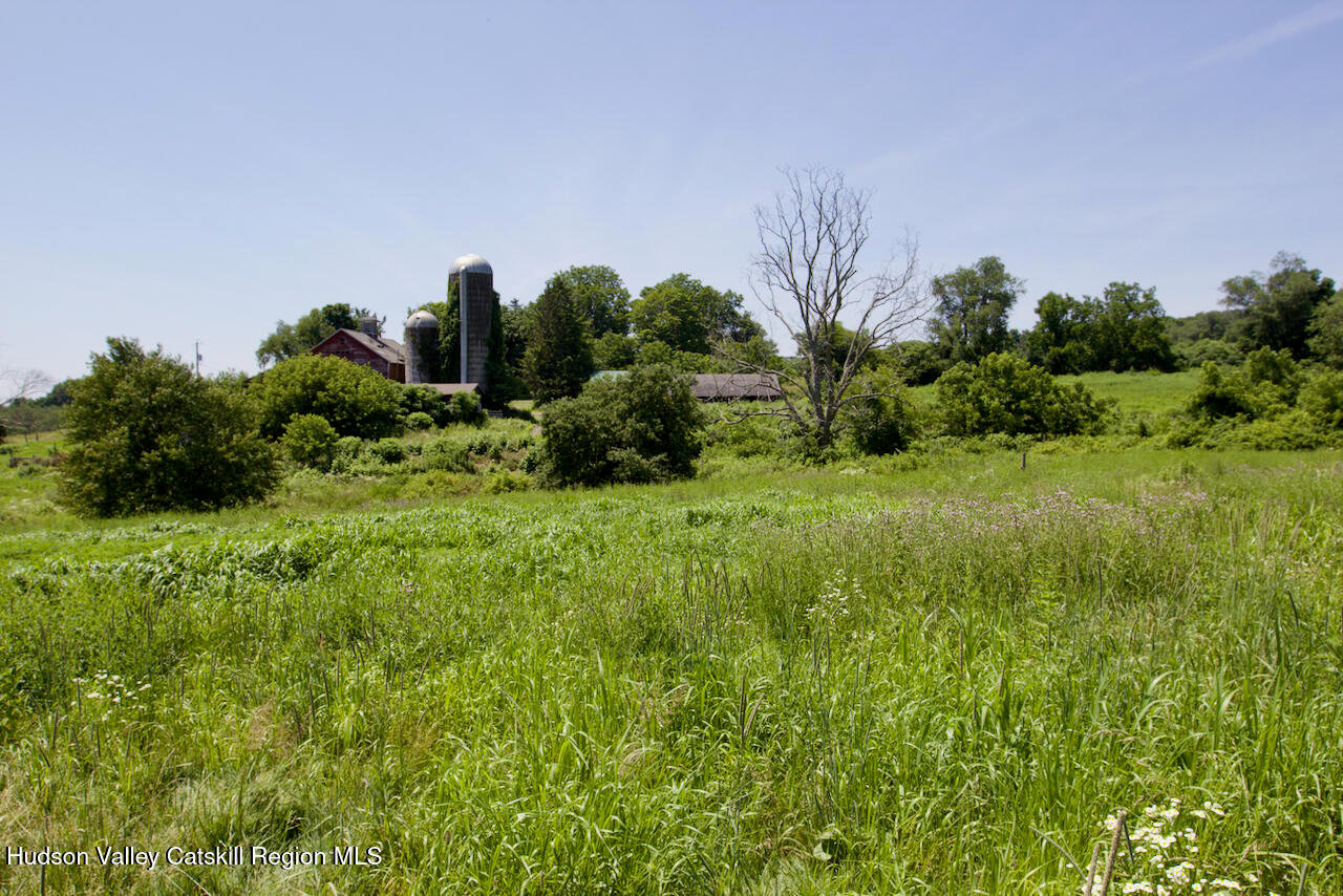 90 W End Road Photo 9
