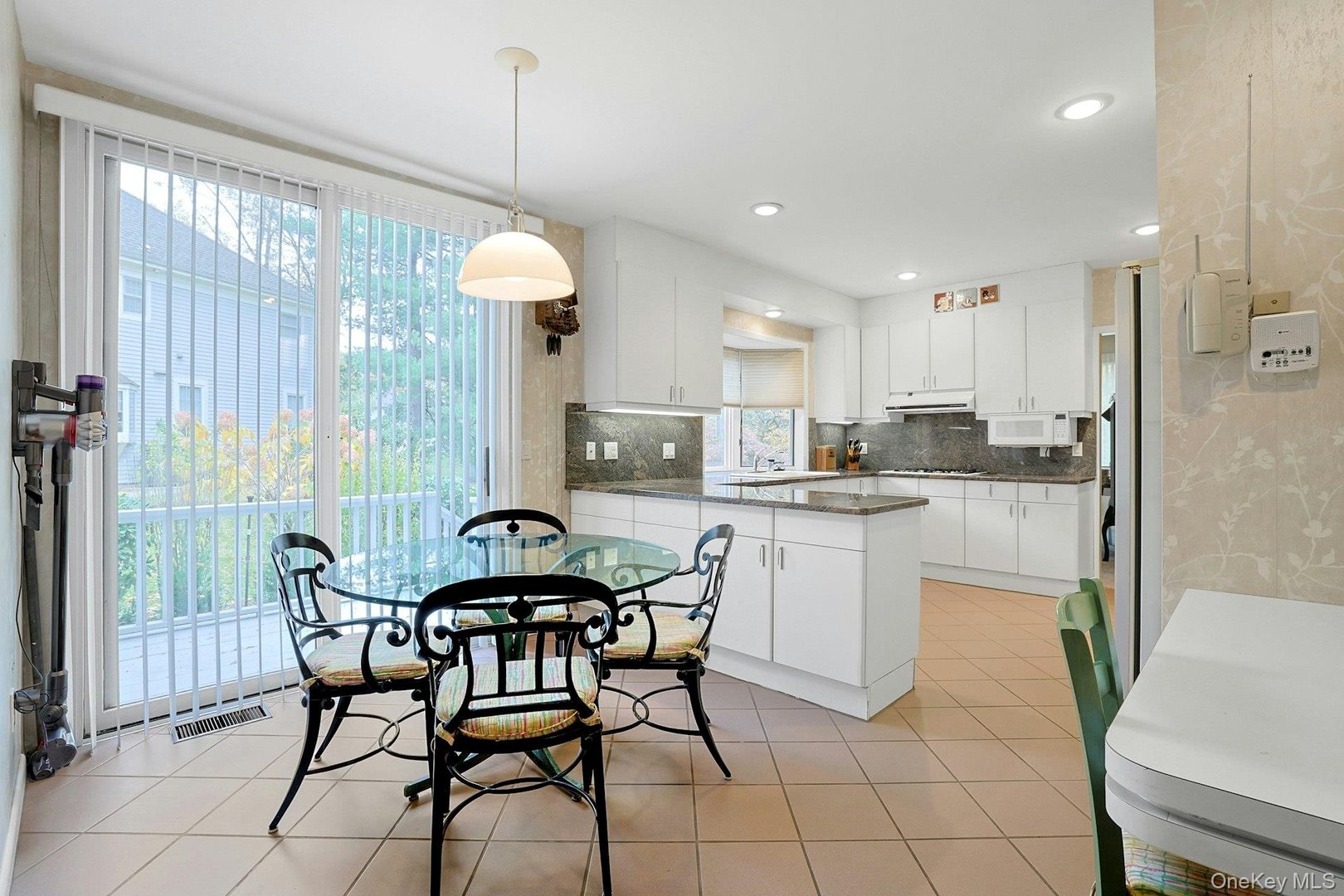 44 Westfield Road Photo 6