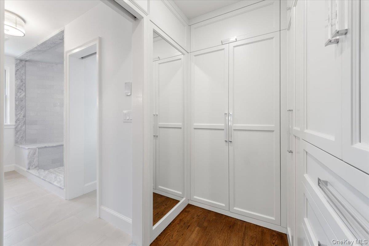56 Park Avenue Photo 28