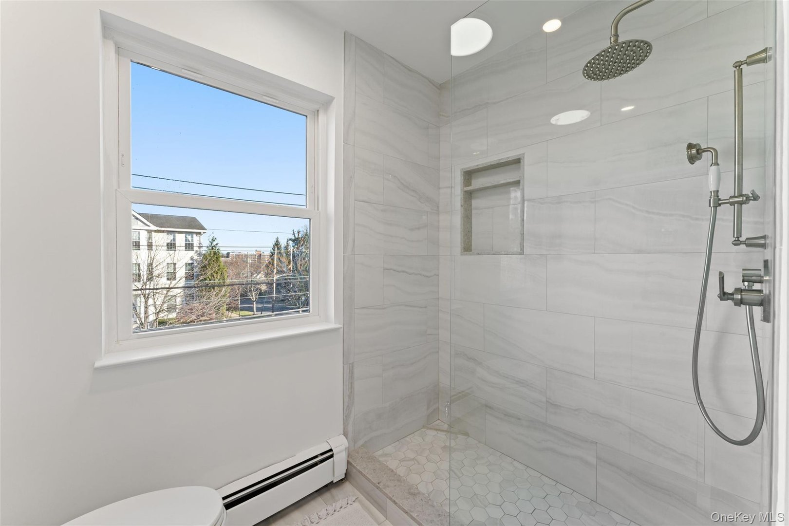 36 Greenridge Avenue  #302 Photo 14