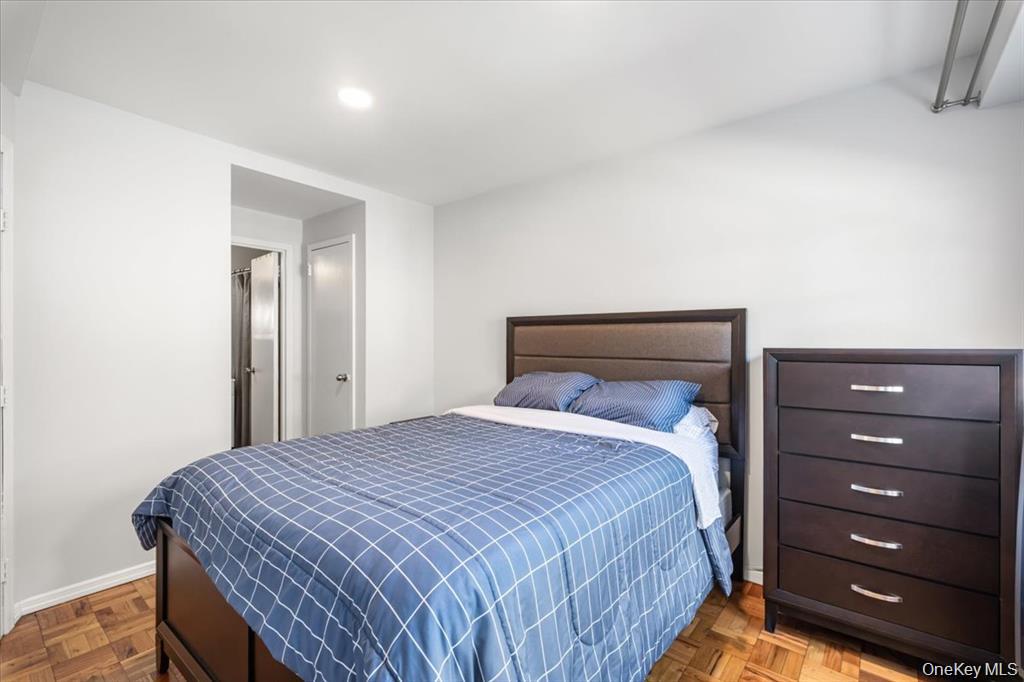 33 Barker Avenue  #2J Photo 14