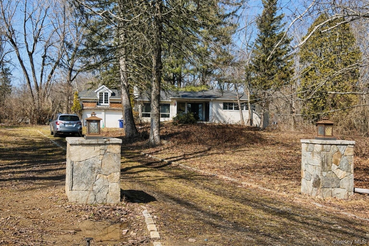 7 Lakeview Road Photo 3