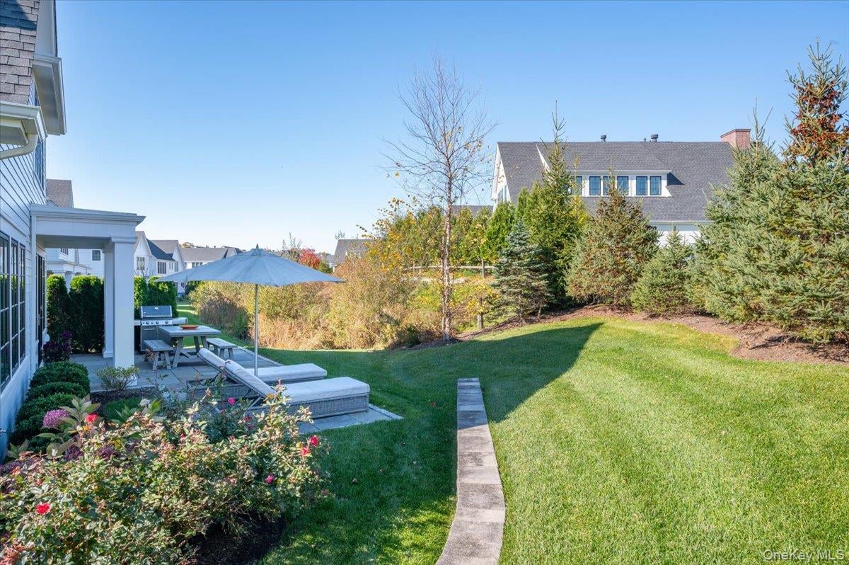 1 Primrose Lane Photo 5