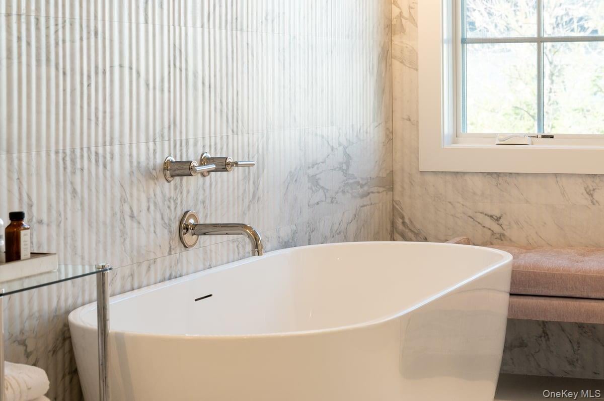 1 Primrose Lane Photo 30