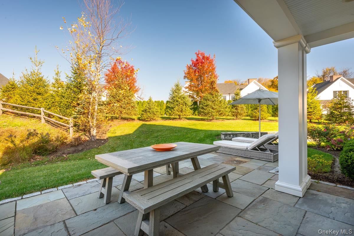 1 Primrose Lane Photo 4