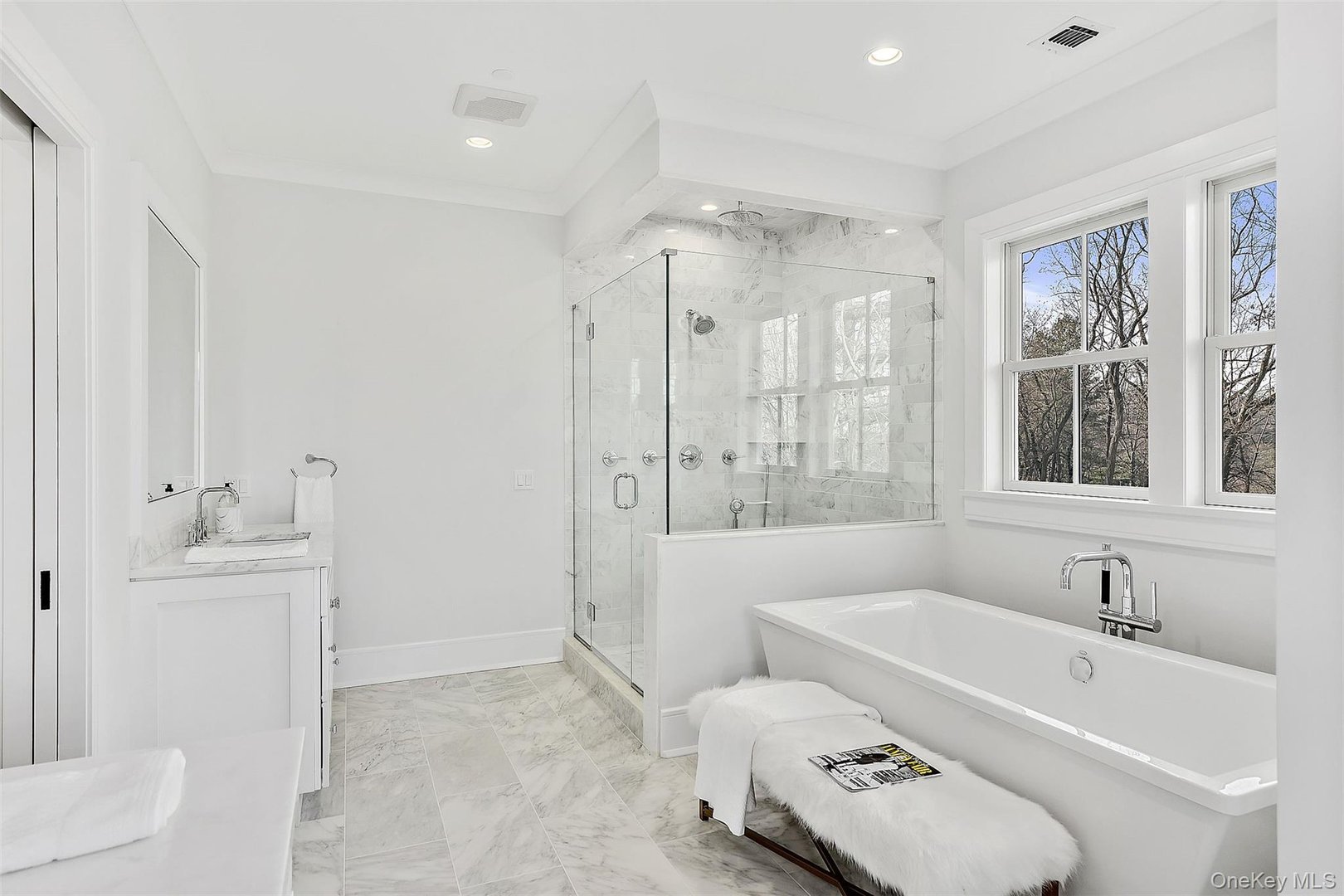 201 Bedford Road Photo 12