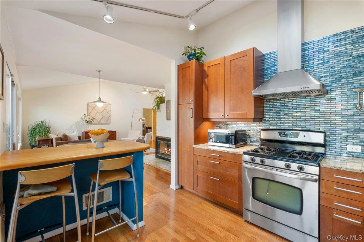 34 Western Drive Photo 13