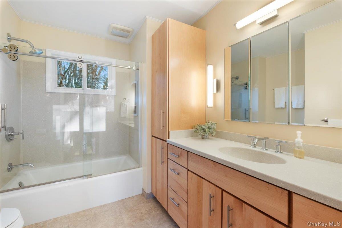 34 Western Drive Photo 20