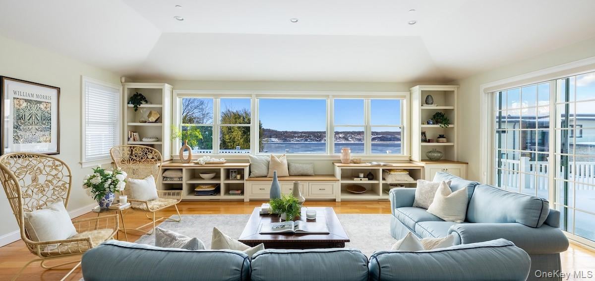 9 Constance Avenue Photo 3