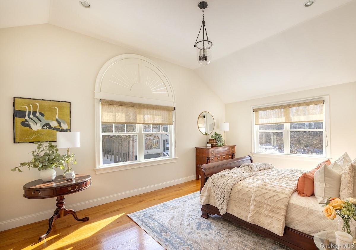 9 Constance Avenue Photo 40