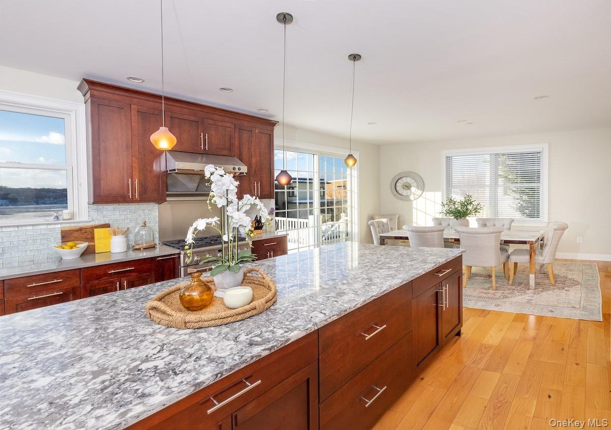 9 Constance Avenue Photo 16