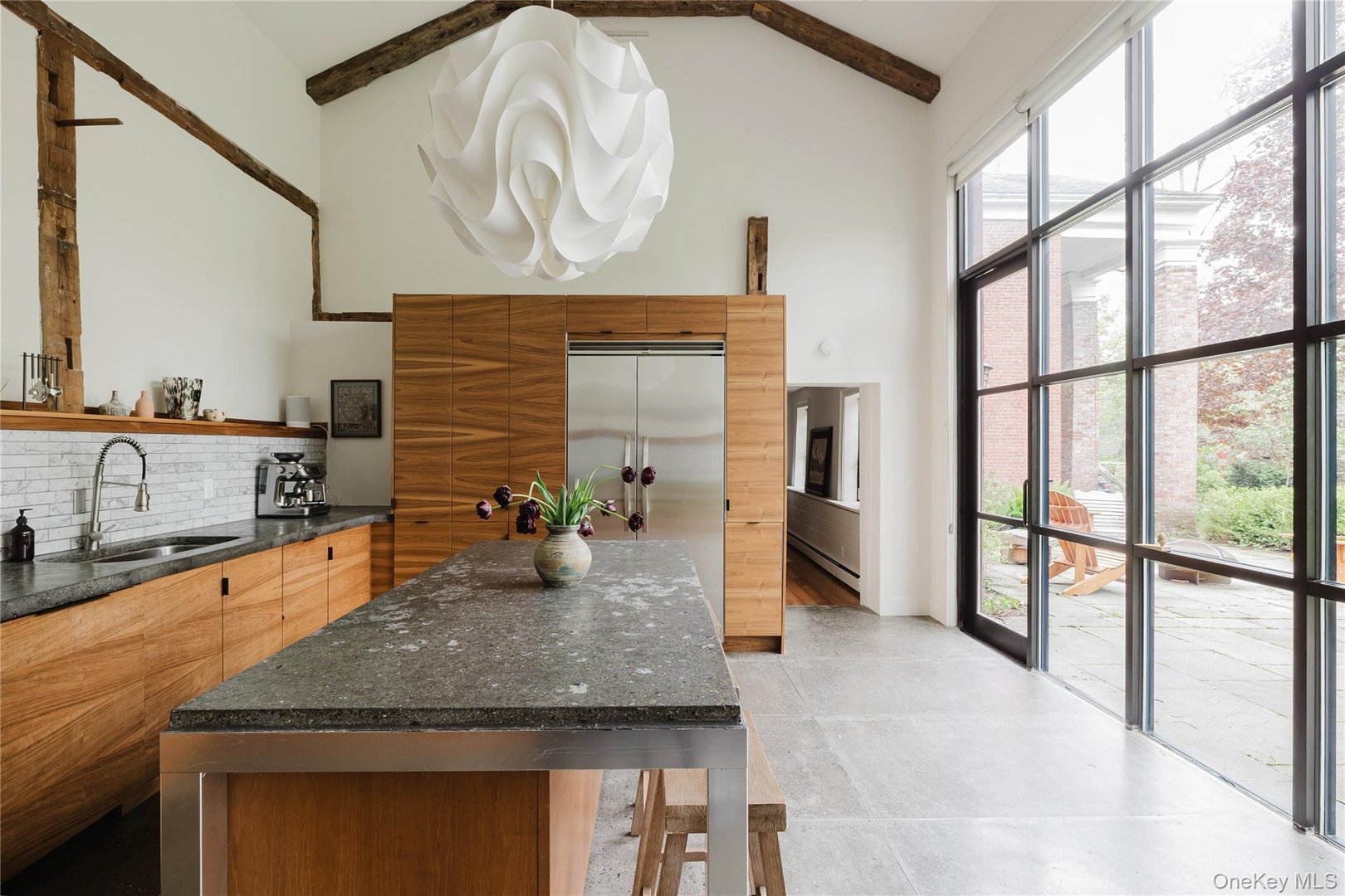 632 Albany Turnpike Photo 17