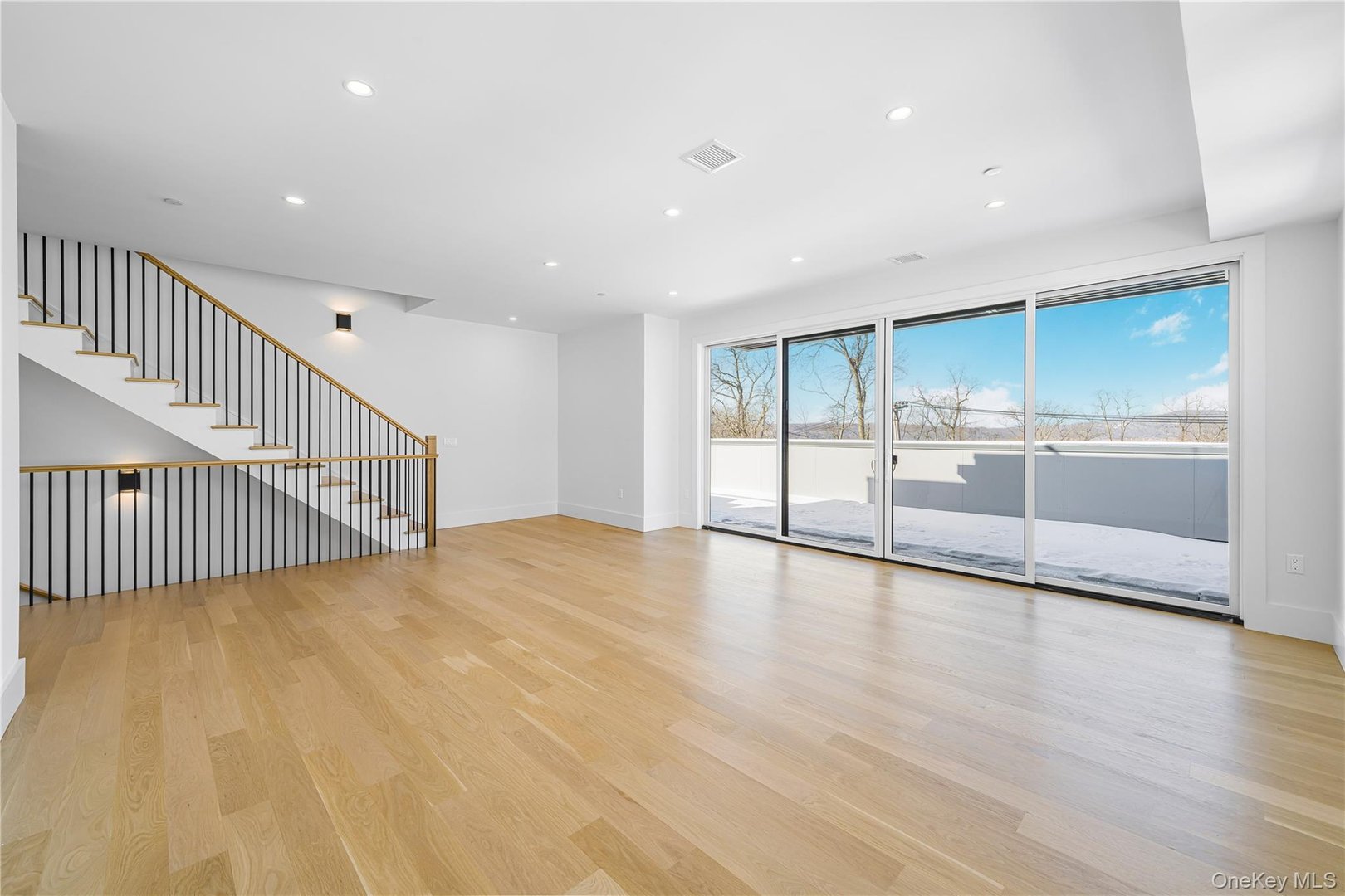 156 Palisade Street  #C Photo 11