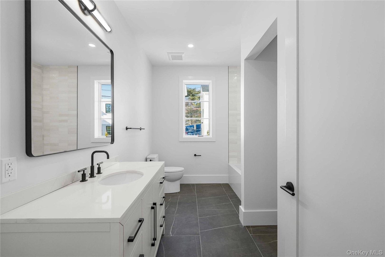 156 Palisade Street  #C Photo 17