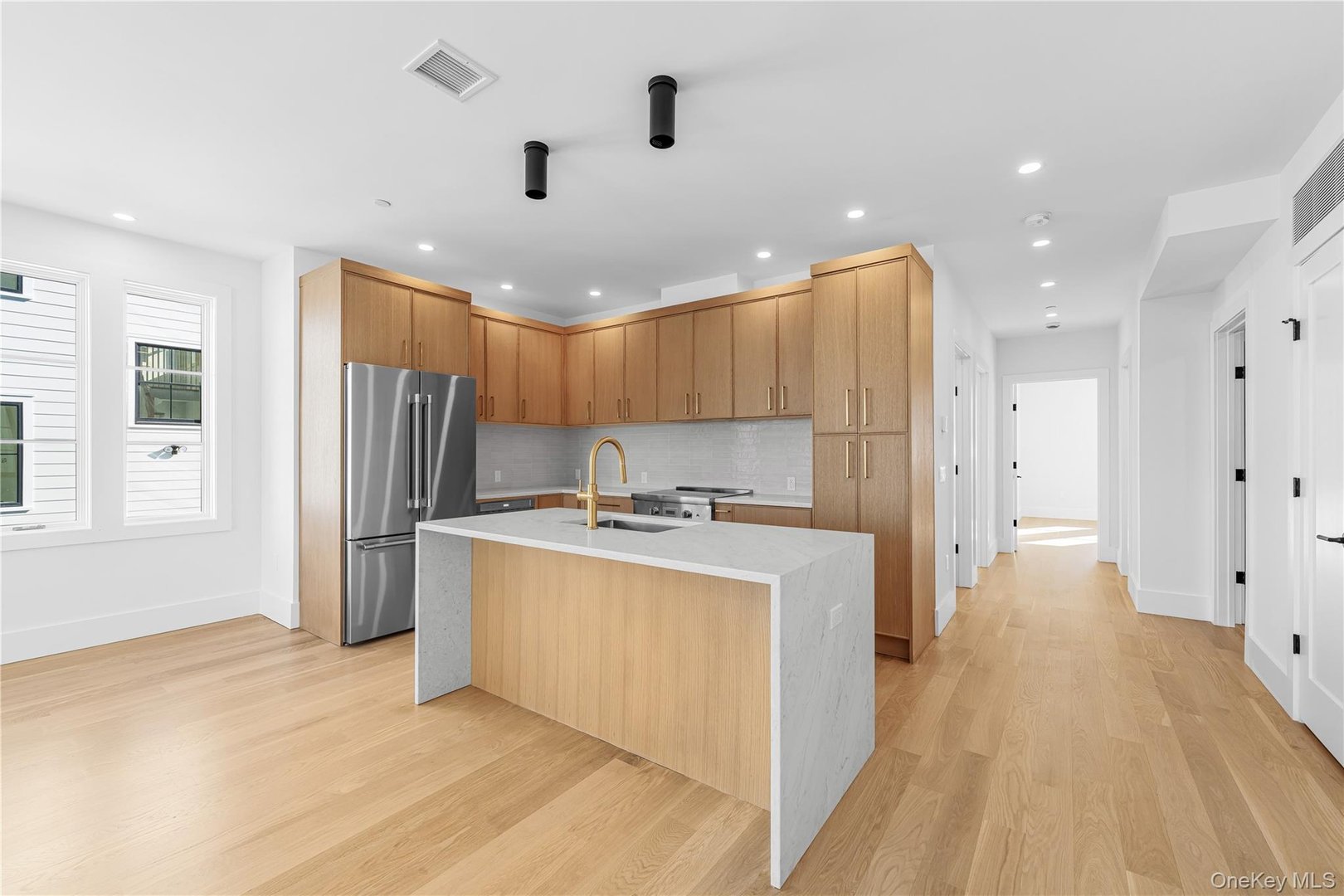 156 Palisade Street  #C Photo 3