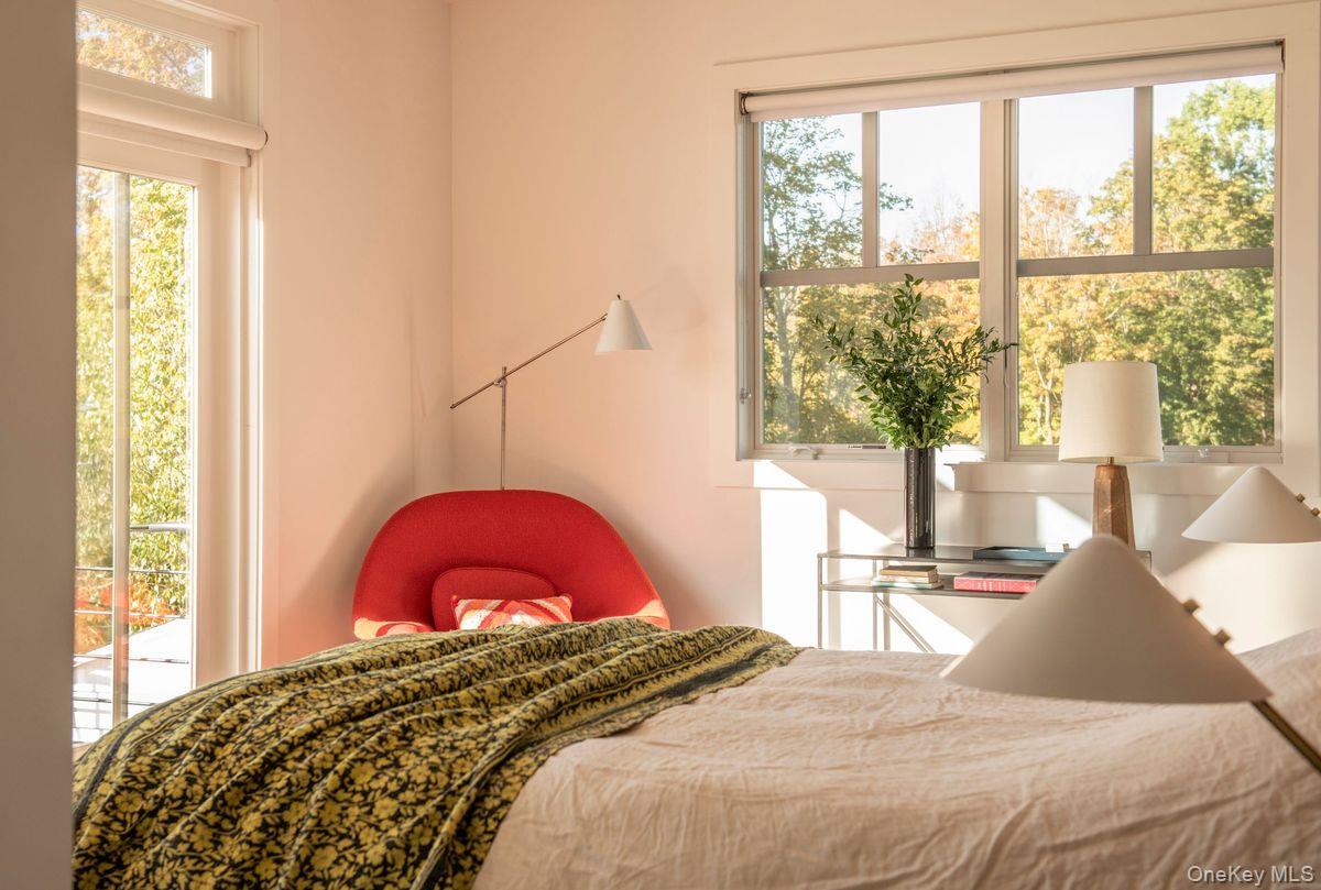 336 Main Street Photo 17