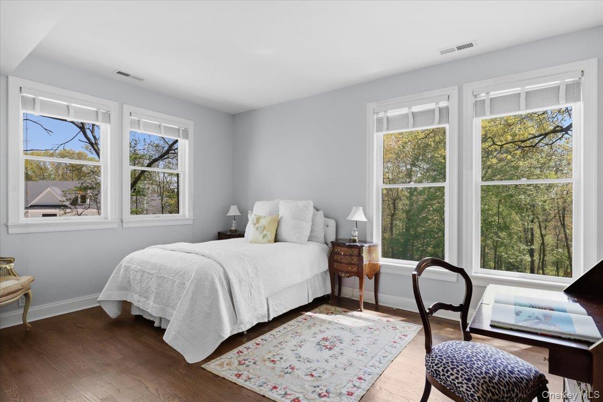 44 Scofield Road Photo 14