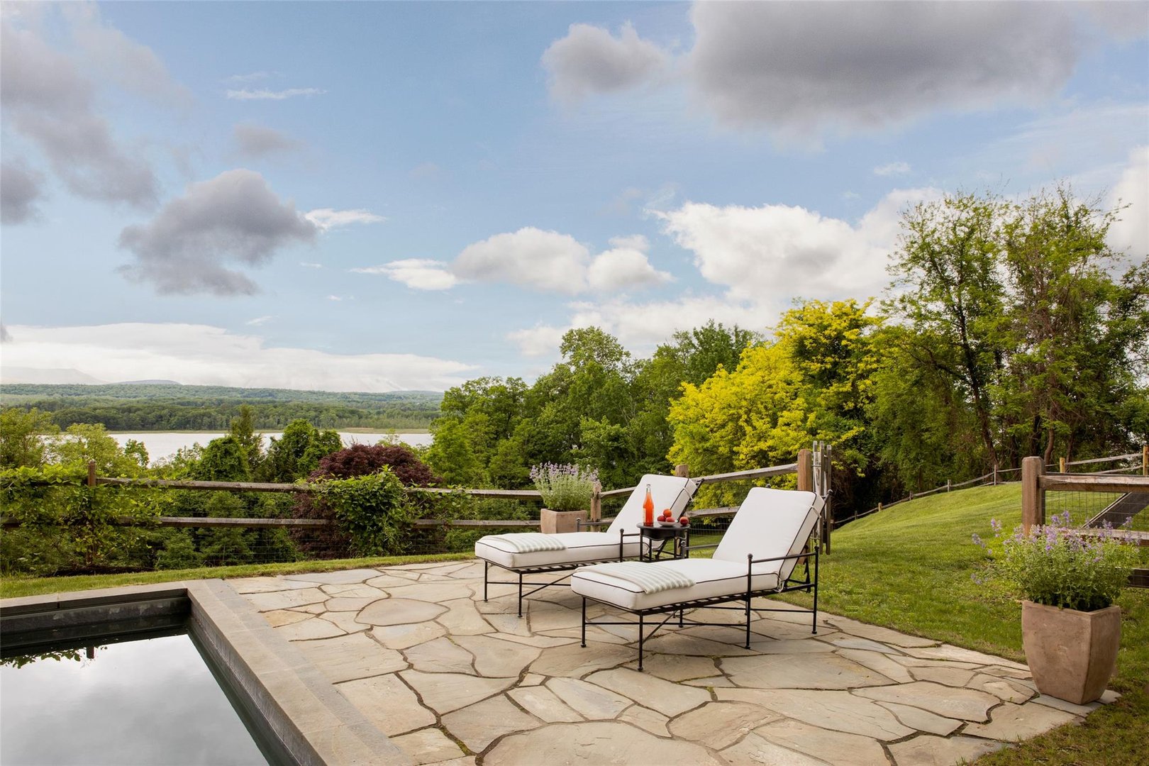 49 Sunset Circle Photo 31