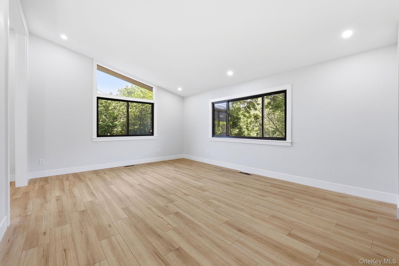 7 Brookdell Drive Photo 10
