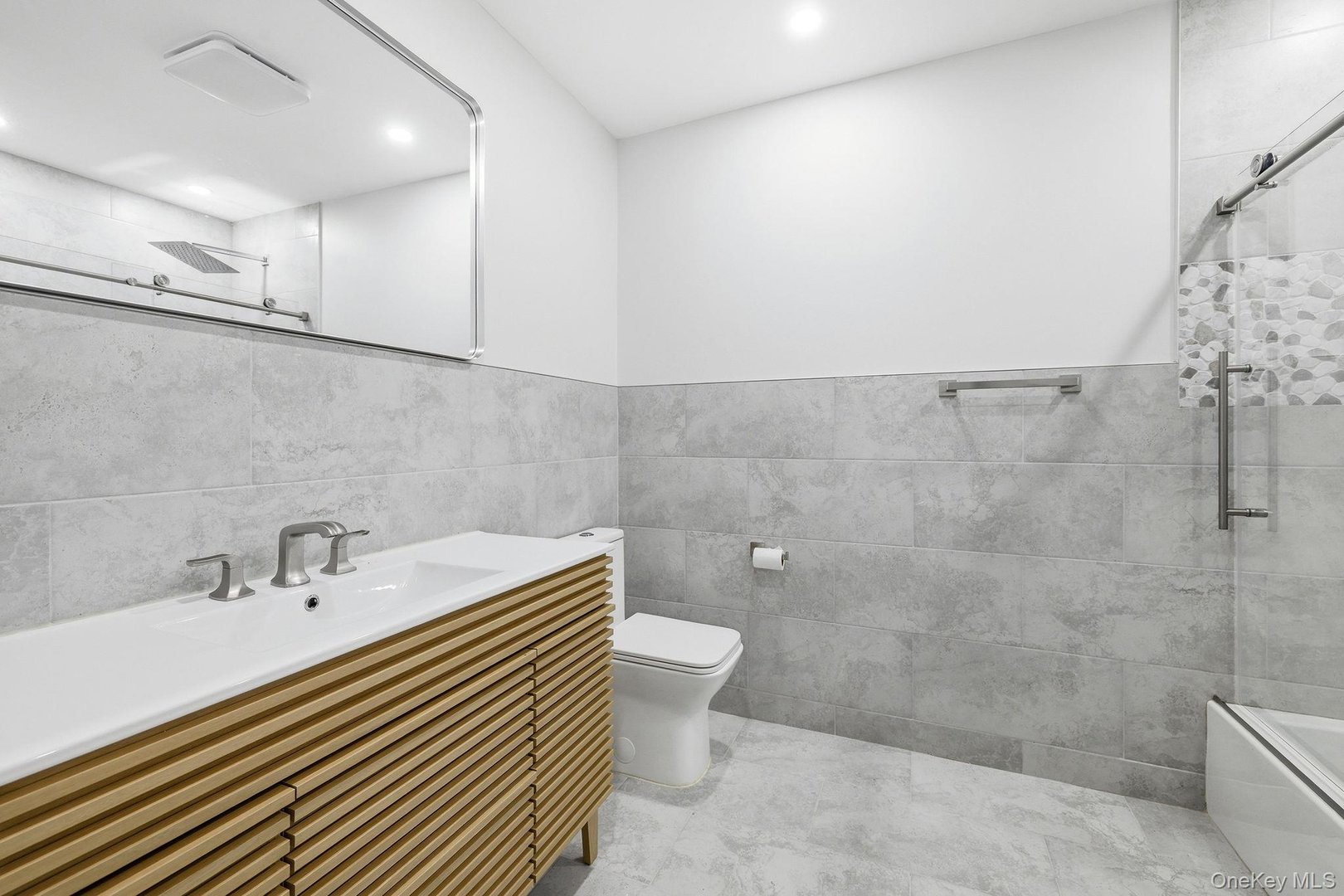 7 Brookdell Drive Photo 12