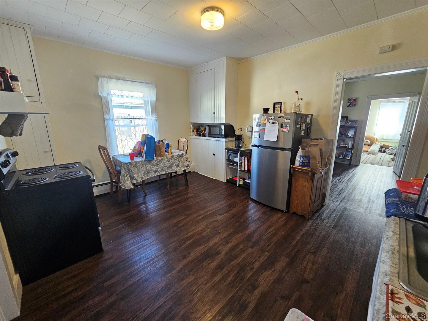 94 Main Street Photo 5