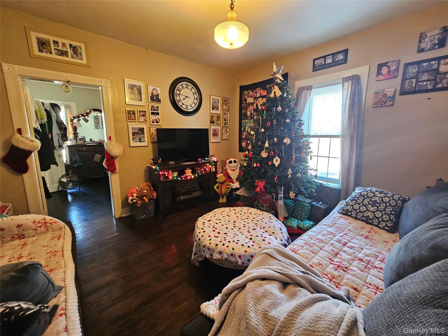 94 Main Street Photo 20