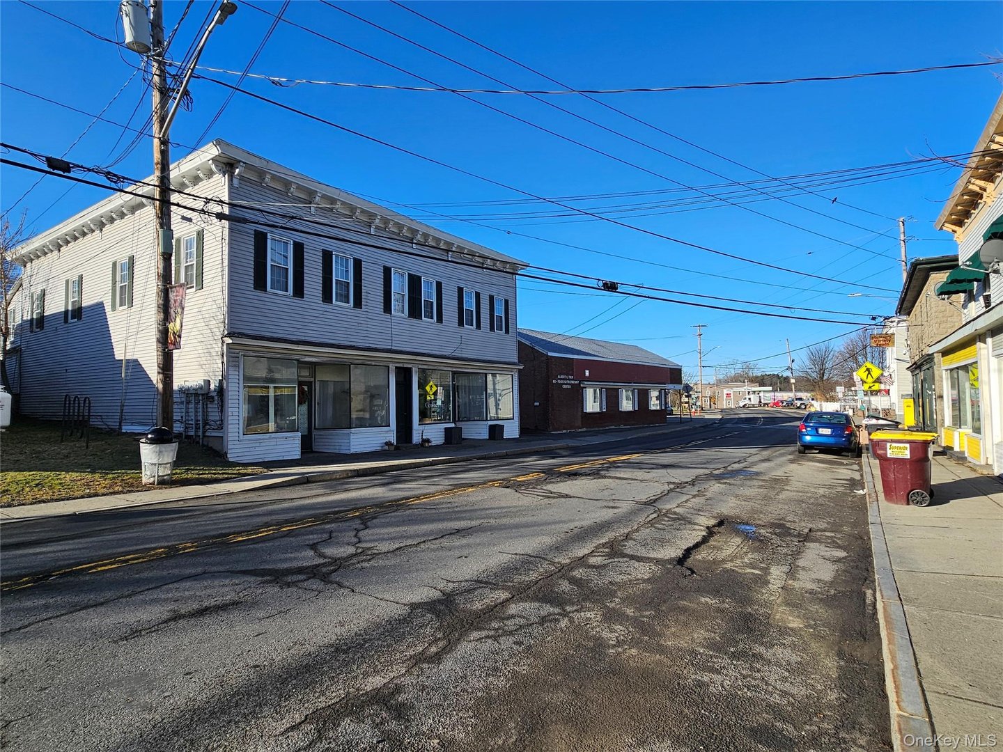 94 Main Street Photo 37