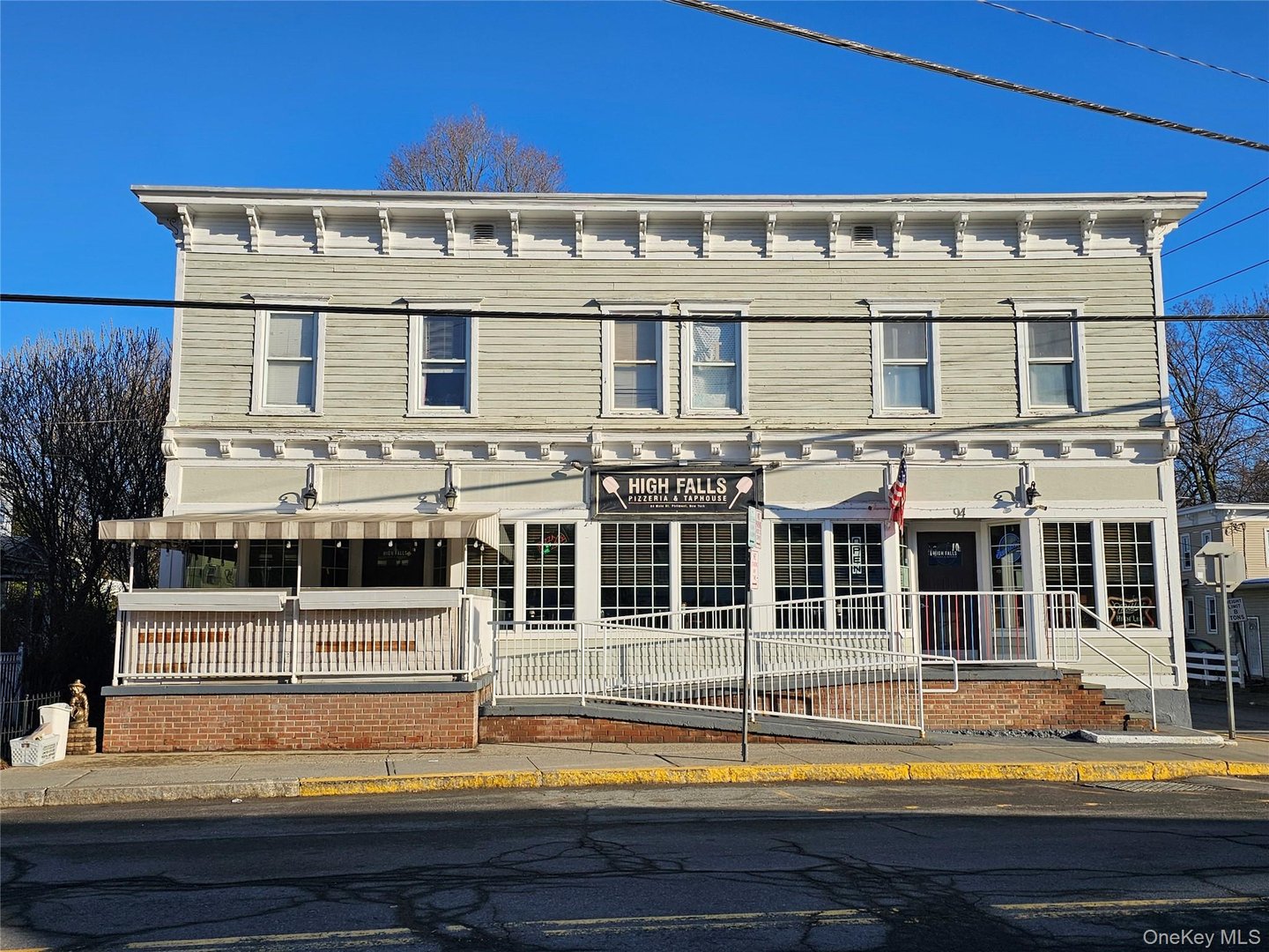 94 Main Street Photo 5