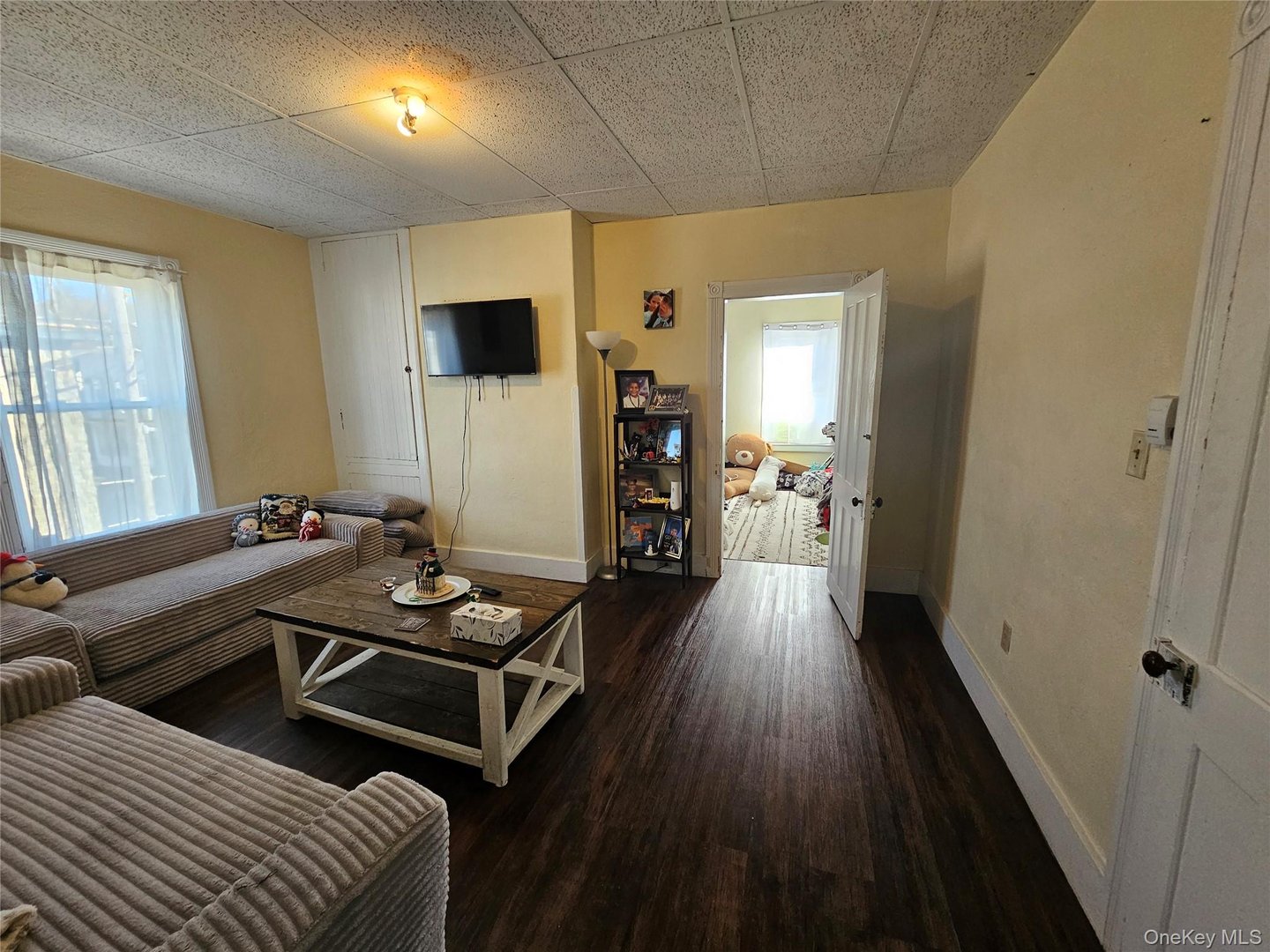 94 Main Street Photo 7