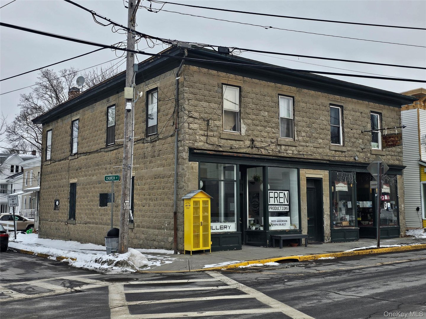 94 Main Street Photo 22