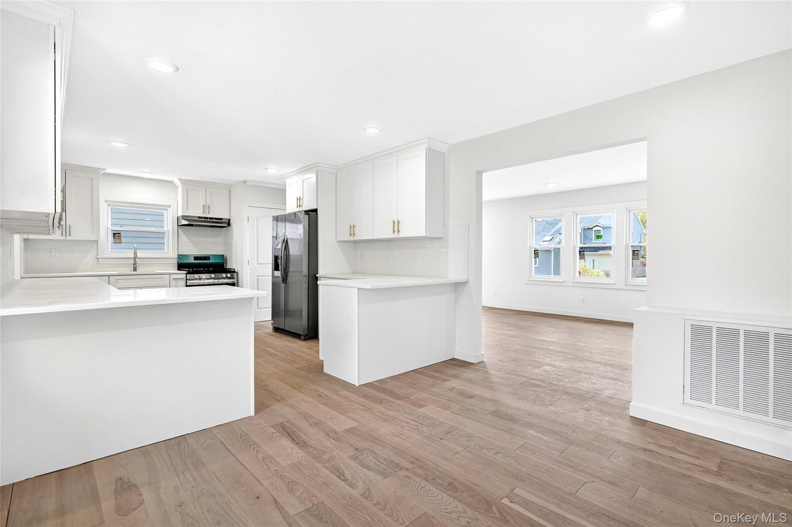 26 Woodside Avenue Photo 15