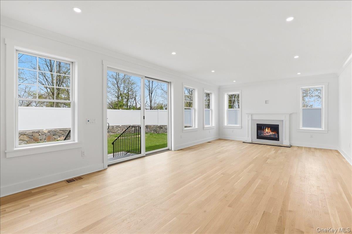 20 Hilltop Drive Photo 13