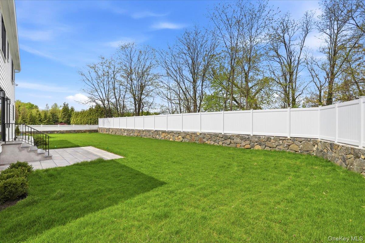 20 Hilltop Drive Photo 25