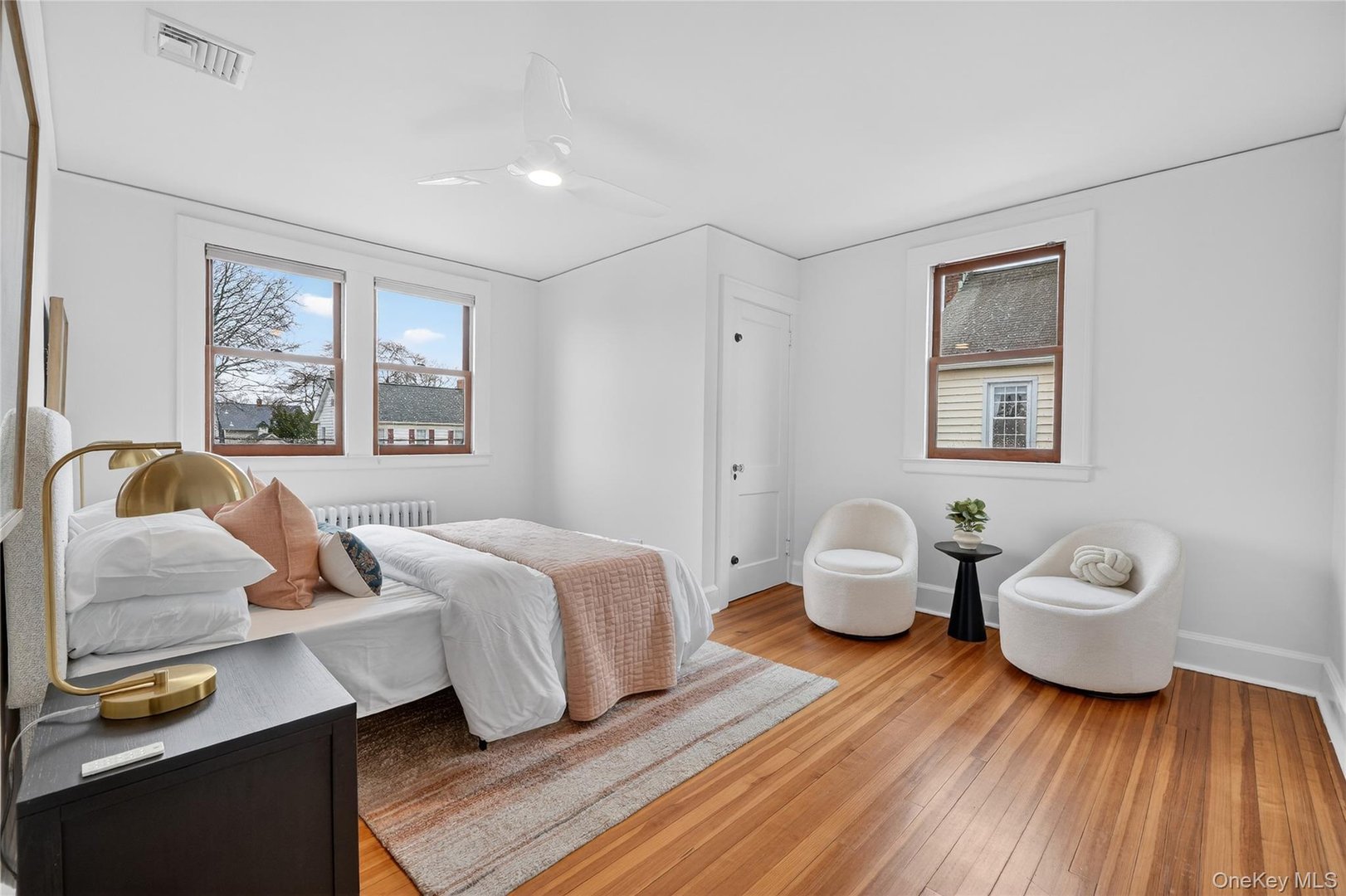 80 Hawley Avenue Photo 11