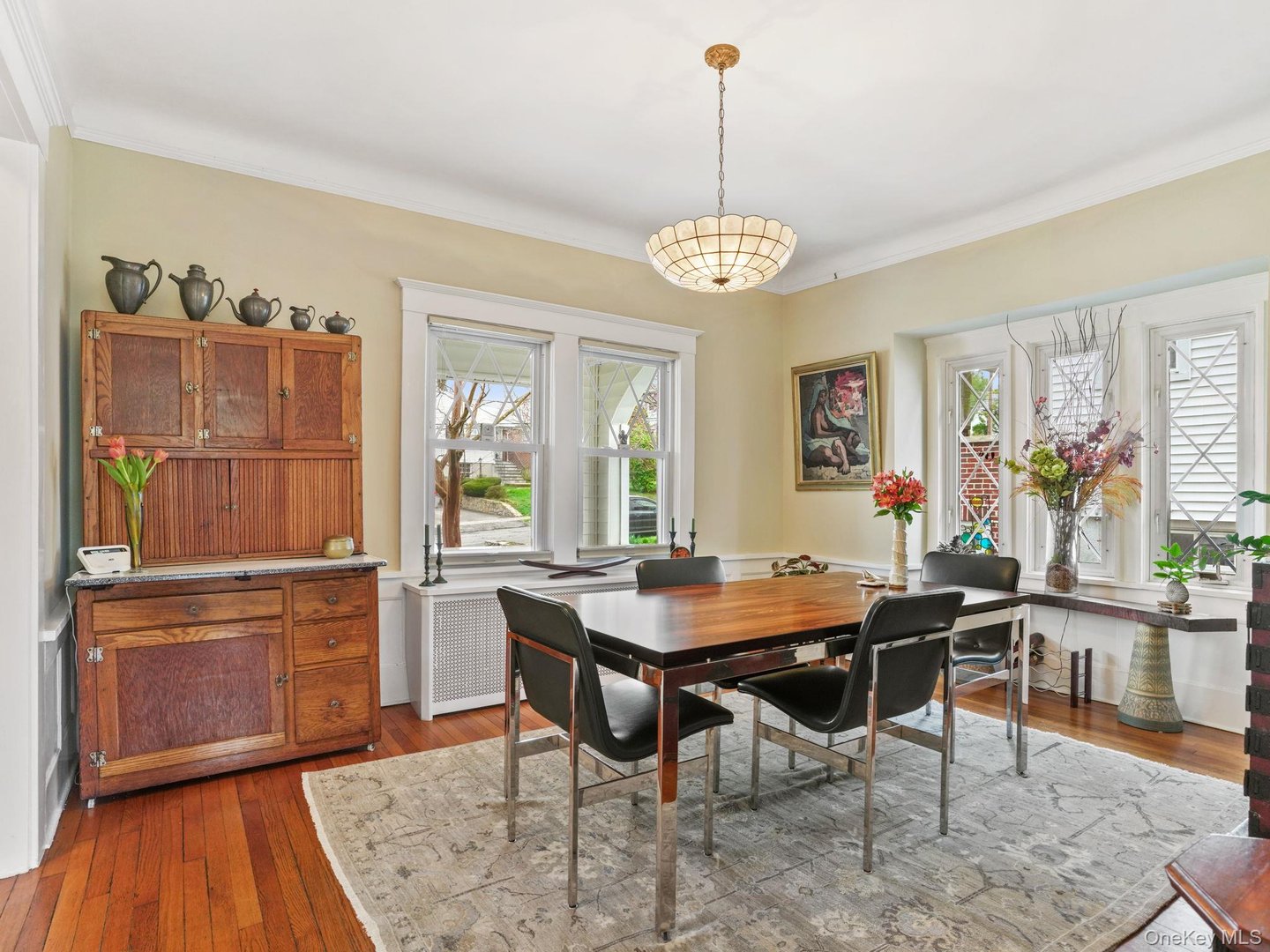 36 Howard Avenue Photo 12