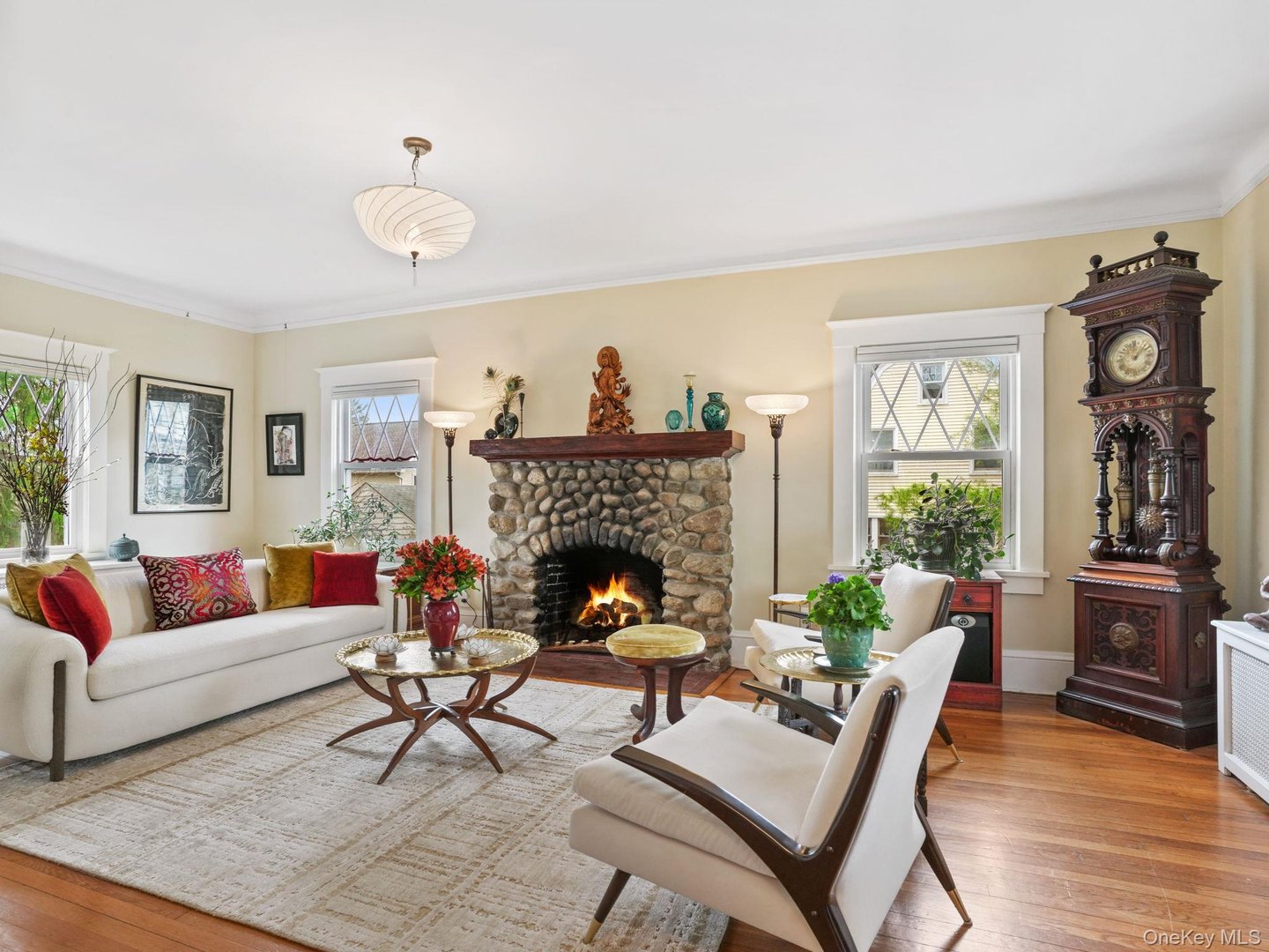 36 Howard Avenue Photo 9