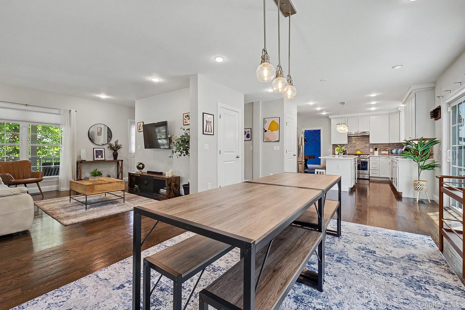 55 Hawley Avenue Photo 12