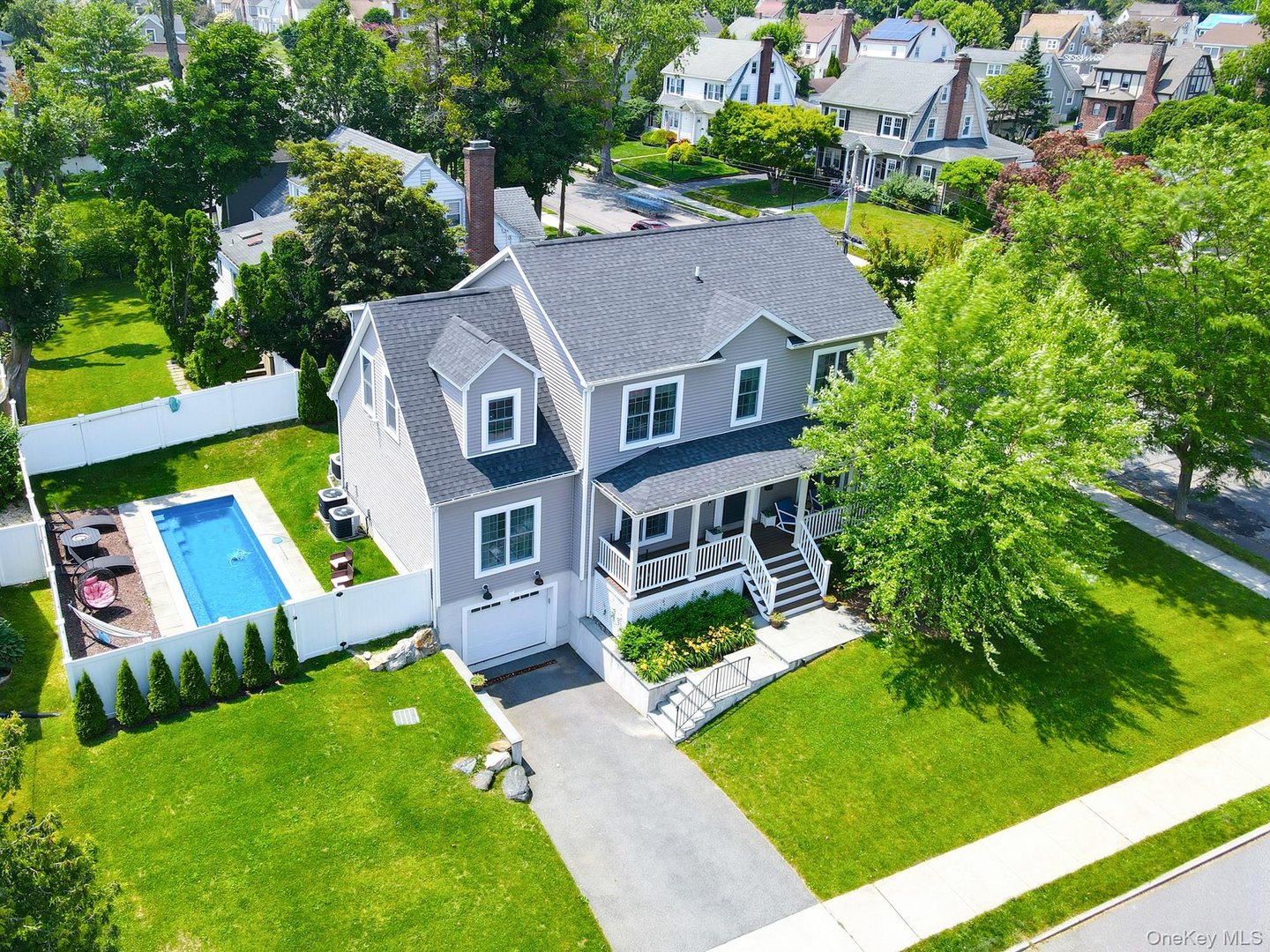 55 Hawley Avenue Photo 1
