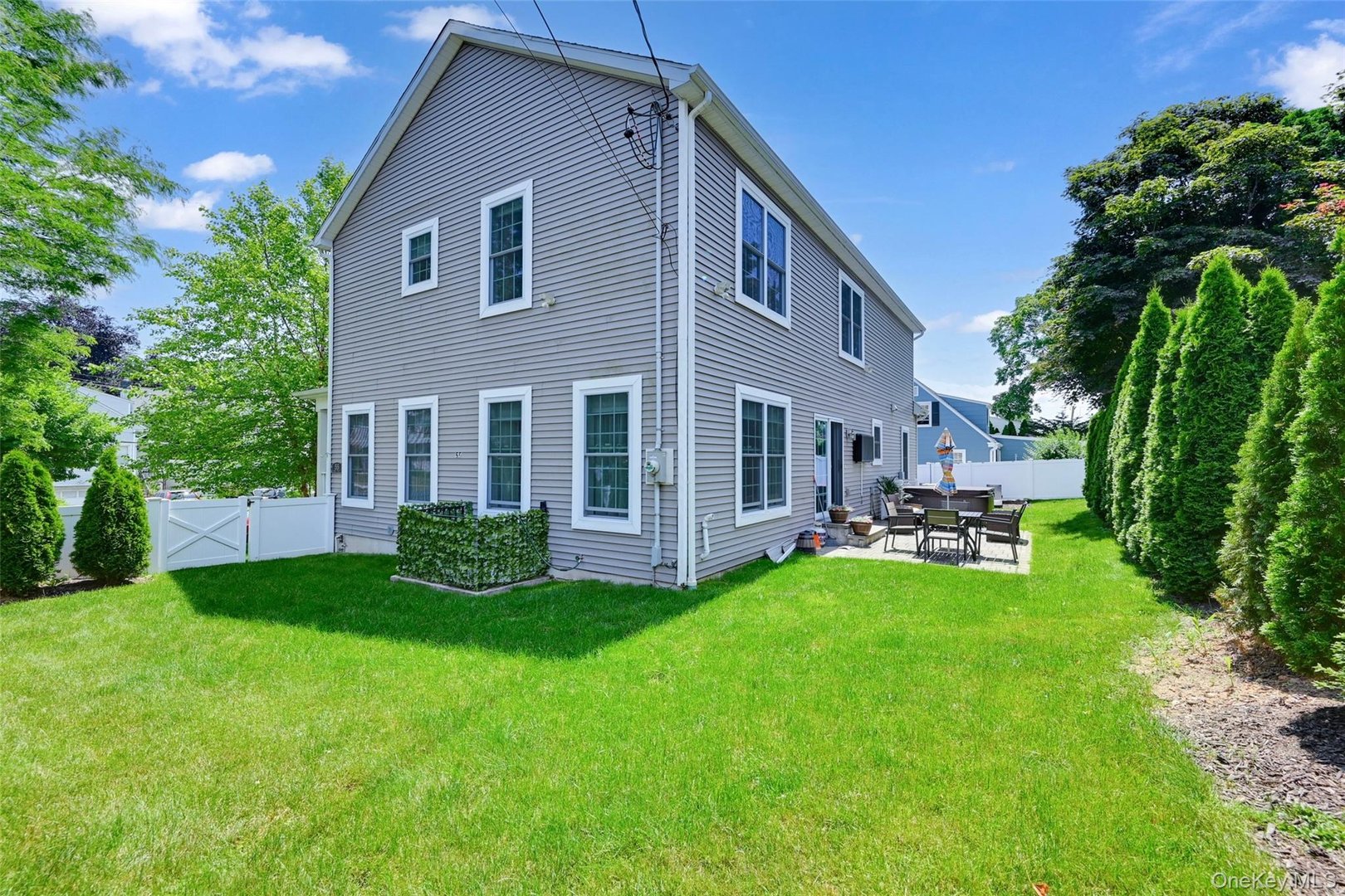 55 Hawley Avenue Photo 42