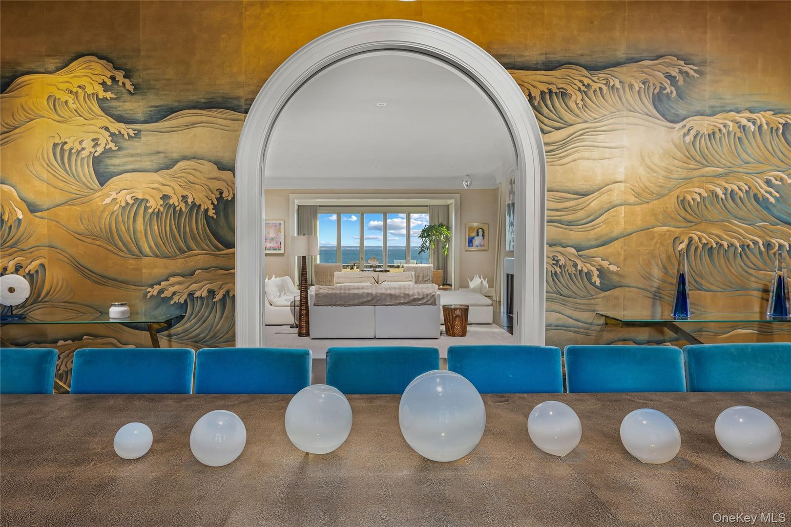 106 Premium Point Photo 10