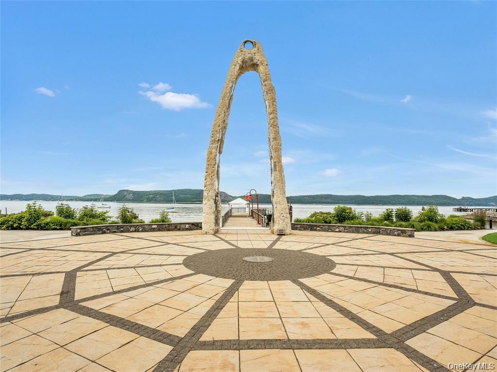 56 S Highland Avenue  #1B Photo 29