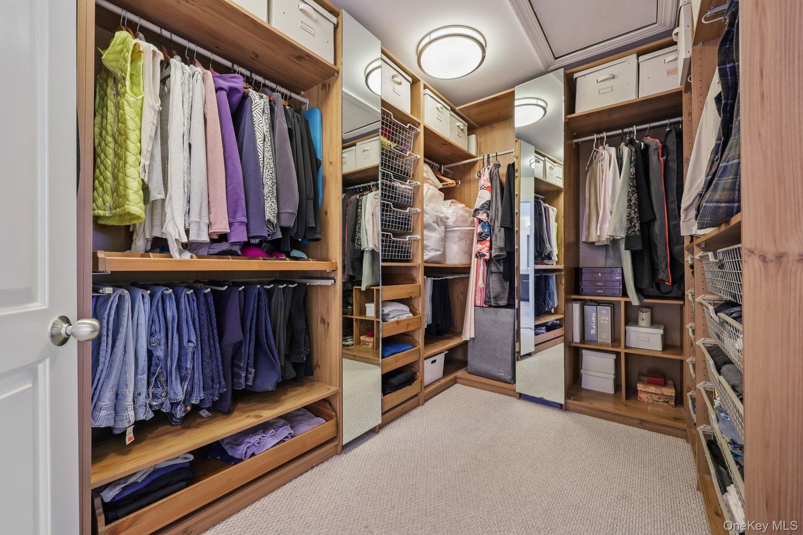 1320 N Albany Post Road Photo 28