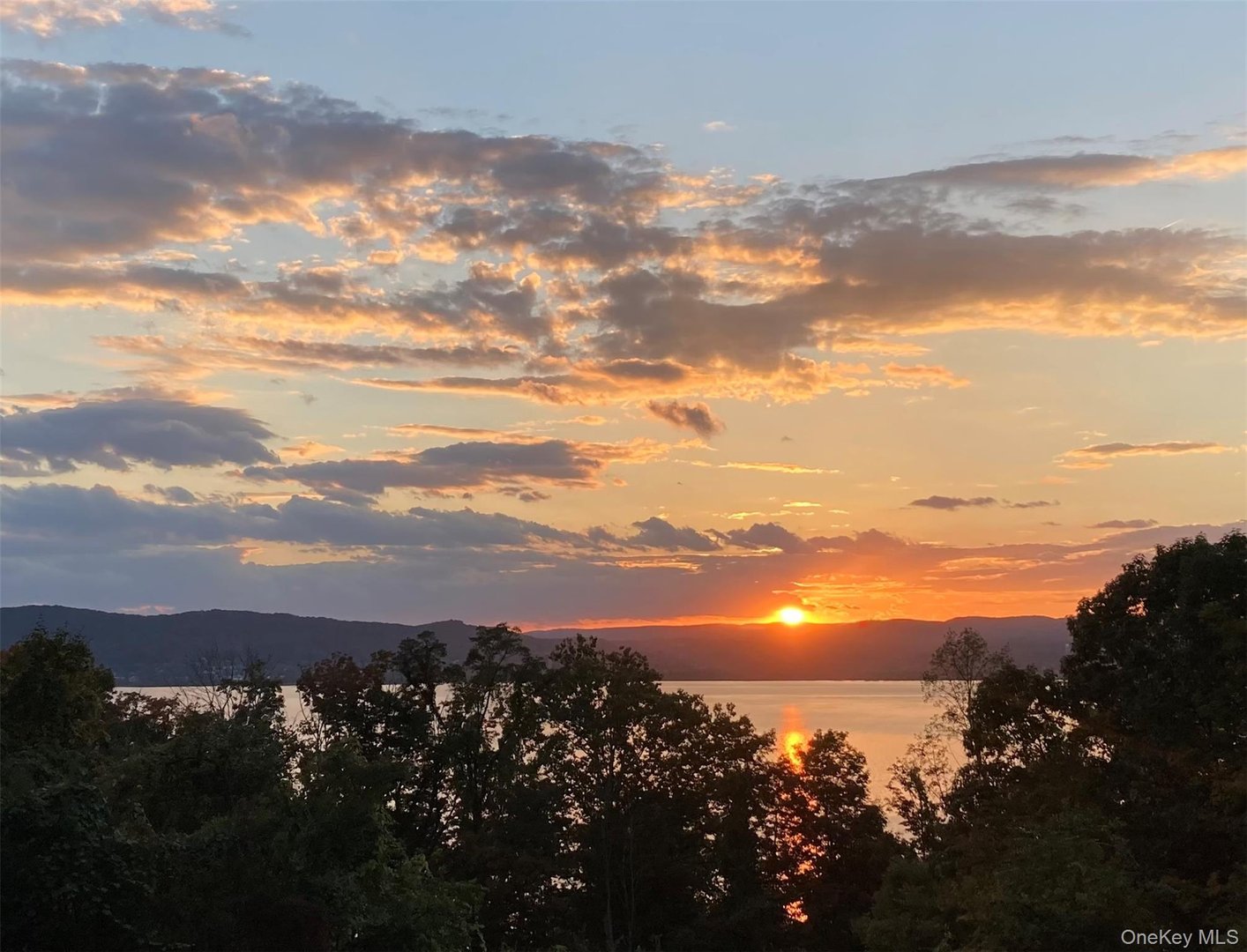 1320 N Albany Post Road Photo 7